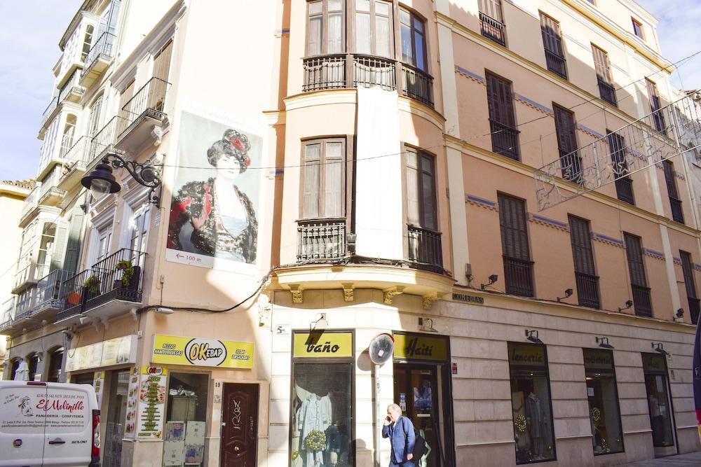 Letmalaga Comedy Esterno foto